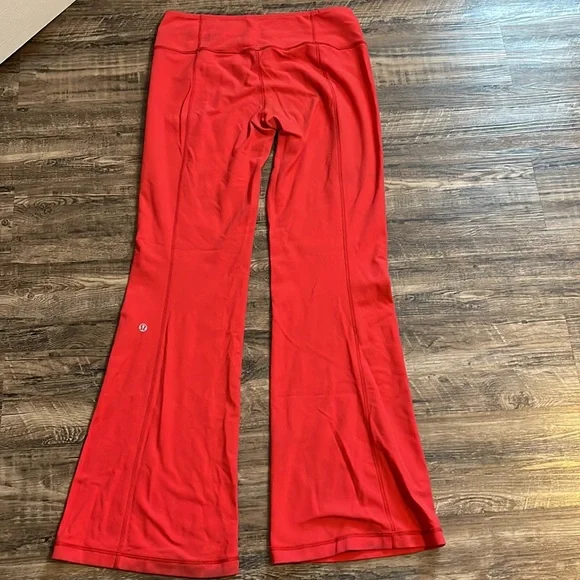 Lululemon Reversible Groove Pant - Picture 4 of 7